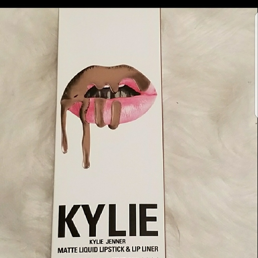 Maliboo Mattel lip kit!!